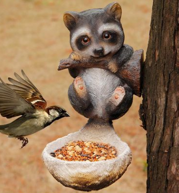 Squirrel Tree Hugger Bird Feeder